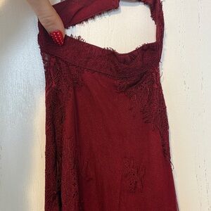 Tobi Wine Red Lace Backless Dress